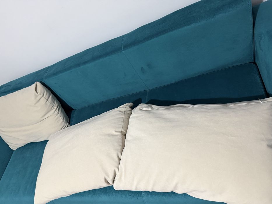 Canapea extensibila cu lada depozitare