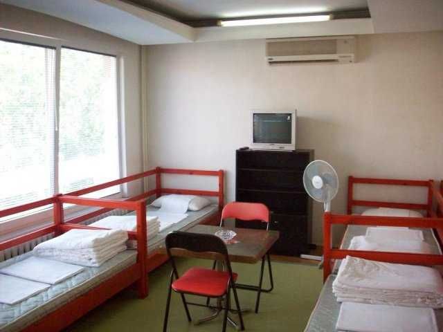 Дава се под наем Многостаен апартамент в Пловдив, Централна гара - 150 кв.м за 153 € - Снимка #10