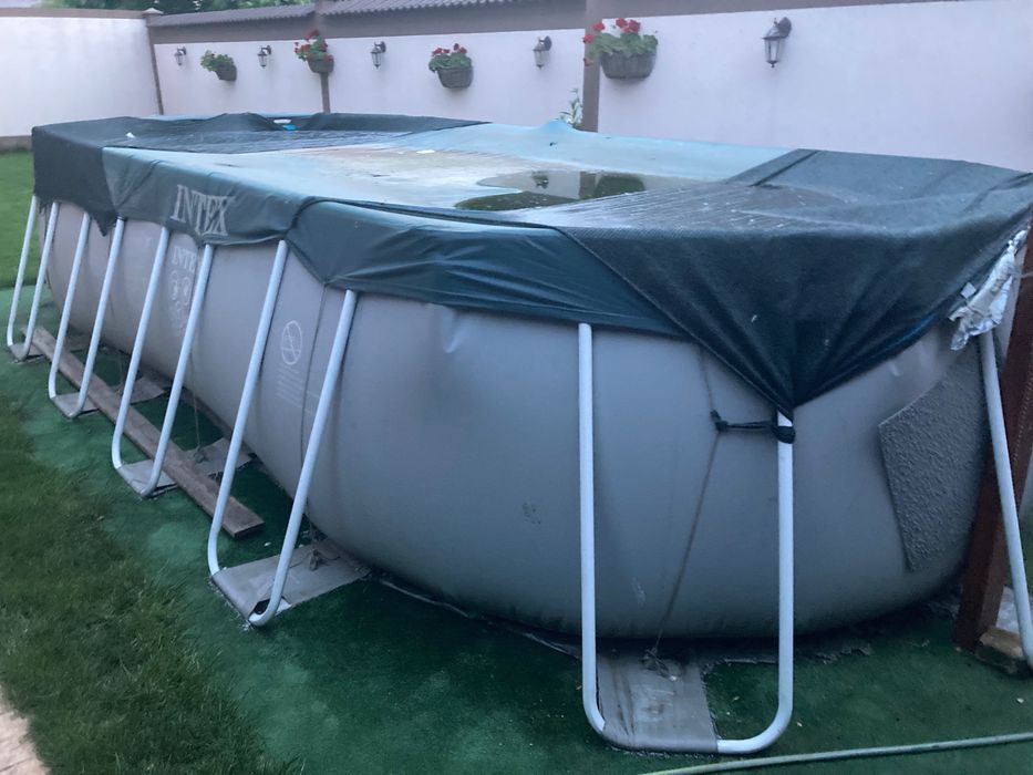 PISCINA  INTEX. 610/305/122.