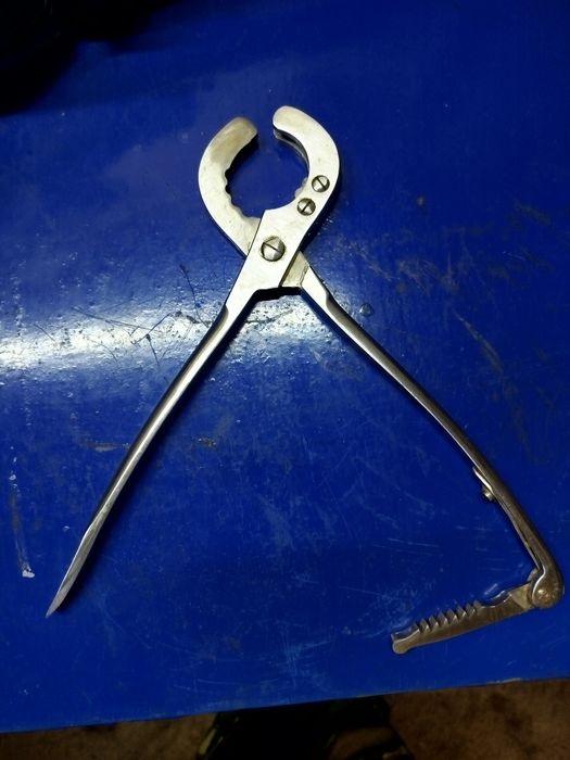 щипцы для костраций лошадей