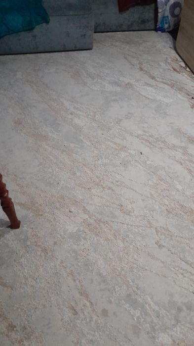 Продам ковёр ноый