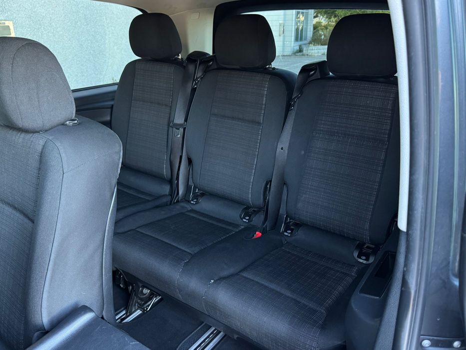 Mercedes Vito 114 CDI 9 Locuri 2 usi laterale! nu fac schimb