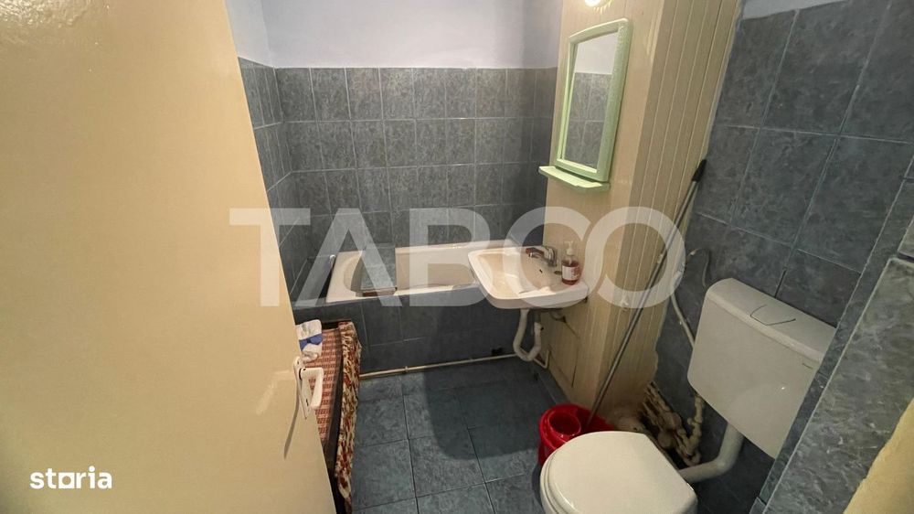 Apartament de vanzare 2 camere cu vedere superba etaj 4 Vasile Aaron