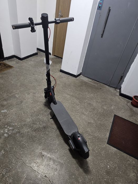 Trotineta electrica Xiaomi Scooter Elite