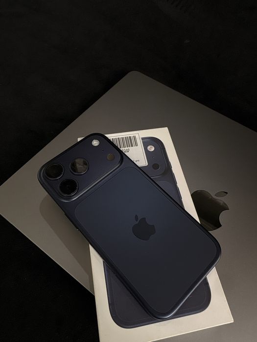 Телефон iphone 17 pro/baitime•0.0.12