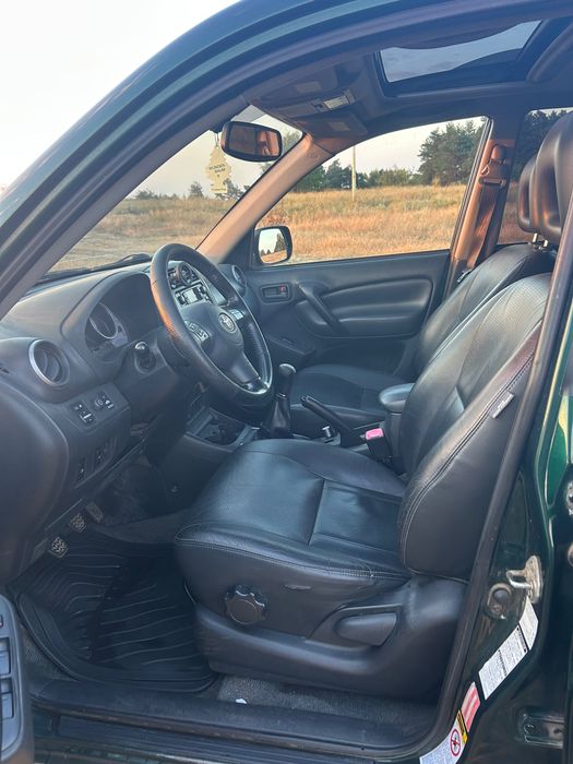 TOYOTA RAV4 2004 — imagine 5