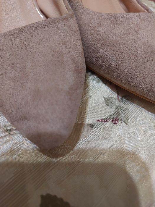 Продаю туфли лодочки