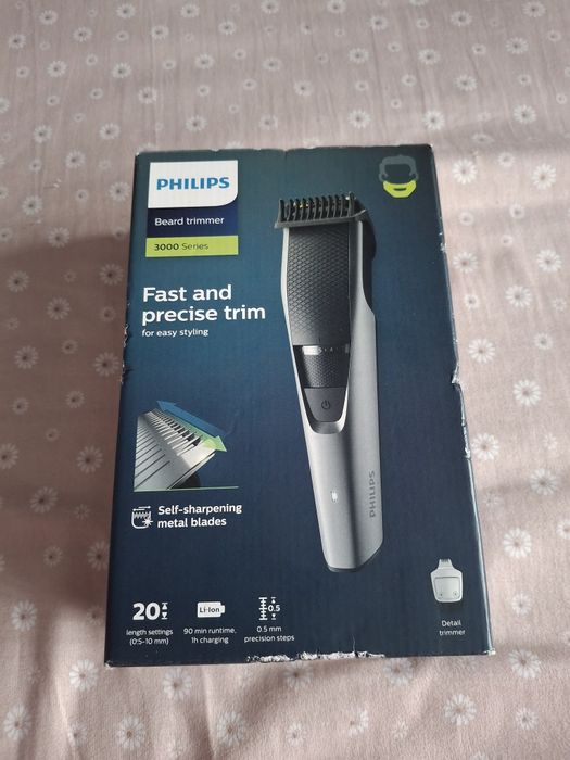 Mașina de bărbierit Philips