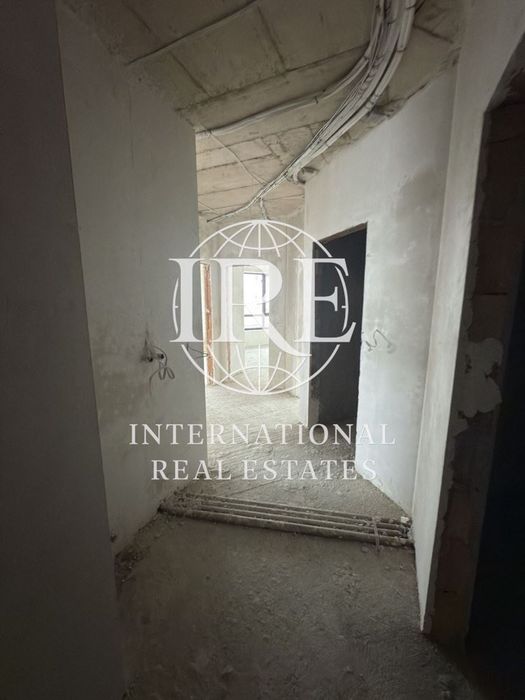 Продава се Четиристаен апартамент в Варна, Чайка - 120 кв.м за 2492 €/кв.м - Снимка #8