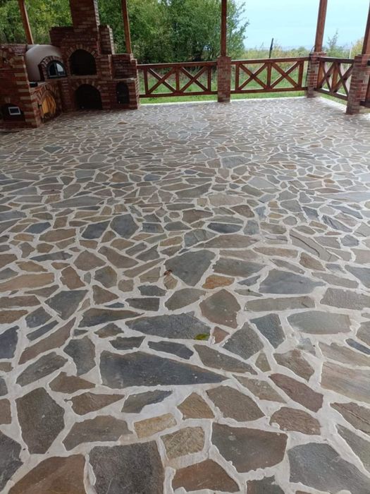Piatră naturală decorativă