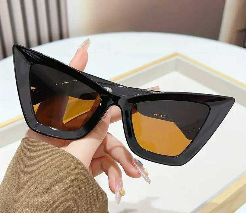 Новые солнцезащитные очки