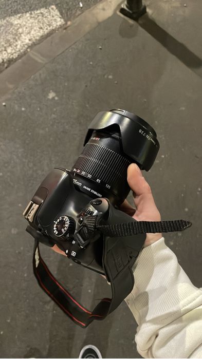 Aparat foto Cannon 550d