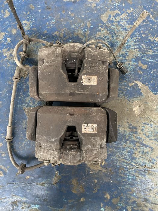 Etrier etrieri stanga dreapta fata 320mm audi a4 b8 a5 a6 c7 q5