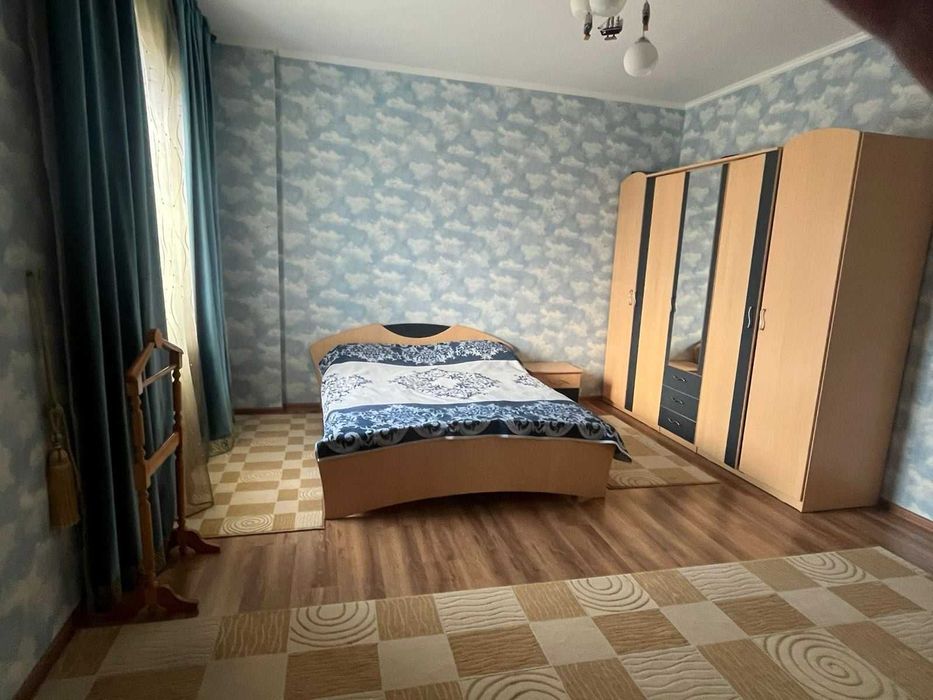 Продается коттедж возле мкр. Береке