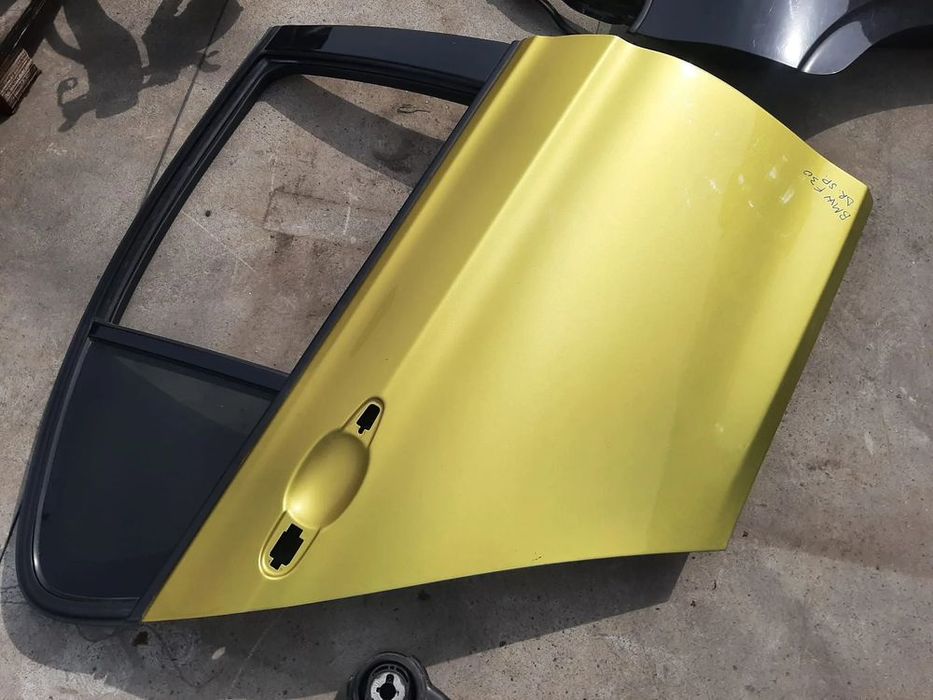 usa portiera dreapta spate  bmw seria 3 f30
