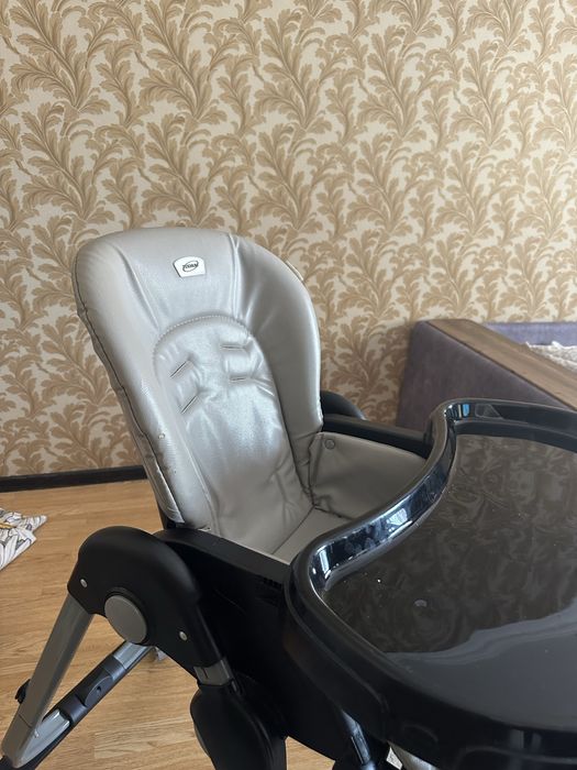 Детский столик для кормления