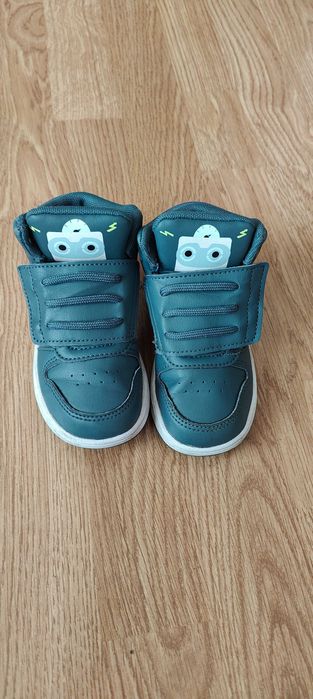 Adidas,Puma,Nike,оригинални Детски/бебешки маратонки обувки разм 21-25