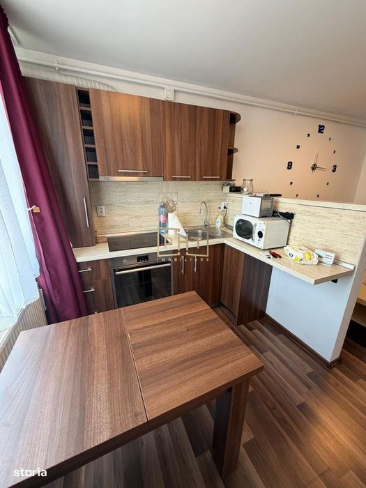 Apartament de inchiriat, 2 camere, 42 mp, zona Vivo!