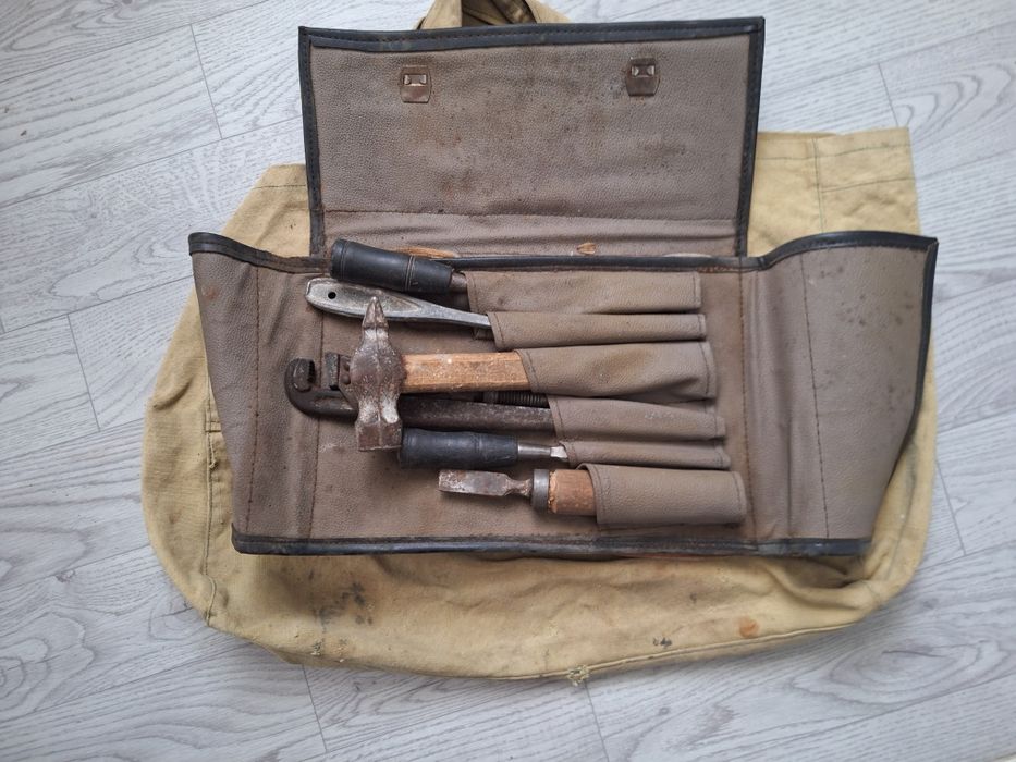 Продаётся  набор  столяровских  инструментов