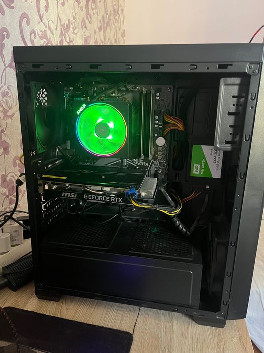 Геймърски компютър Ryzen 7 3700x/RTX 2060SUPER/16 ram