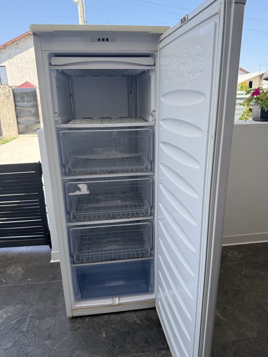 Frigider si congelator