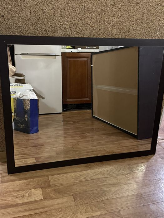 Б/У зеркало срочно продаем