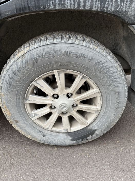 Продам шины с дисками