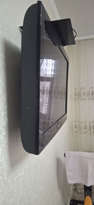 Продам телевизор