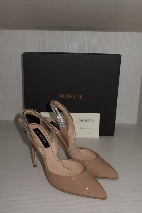 Pantofi MUSETTE din piele lacuită - culoare nude/ beige - marime 36