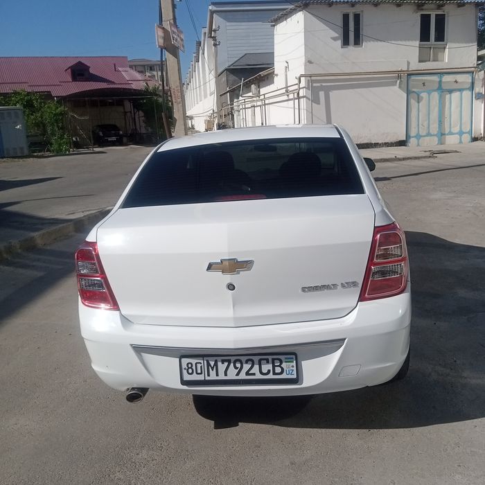 Коблт сотилади ранги ок