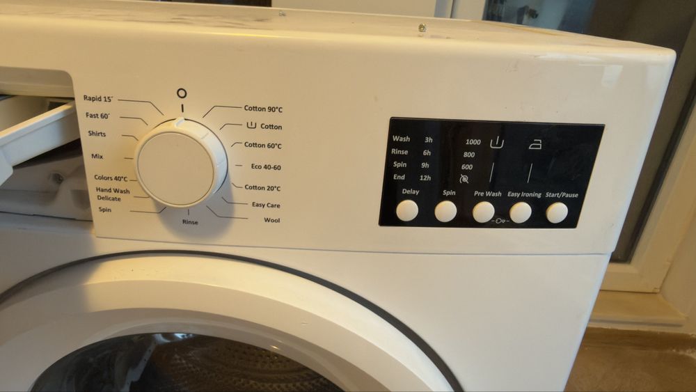 Пералня Finlux FSX 610, 1000  оборота, 15 програми