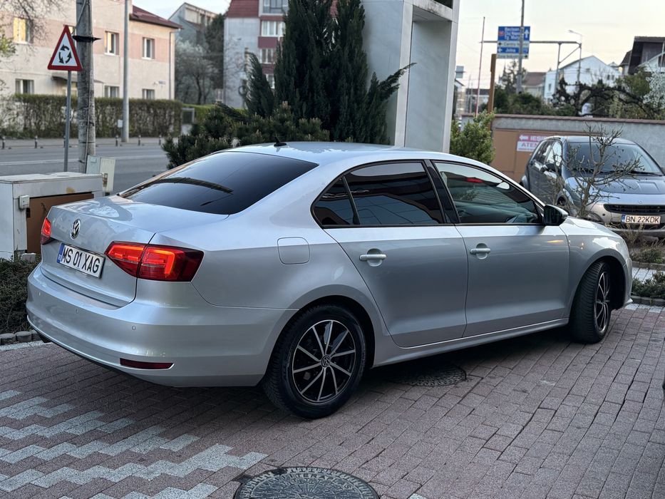 VOLKSWAGEN Jetta 2016 — imagine 4
