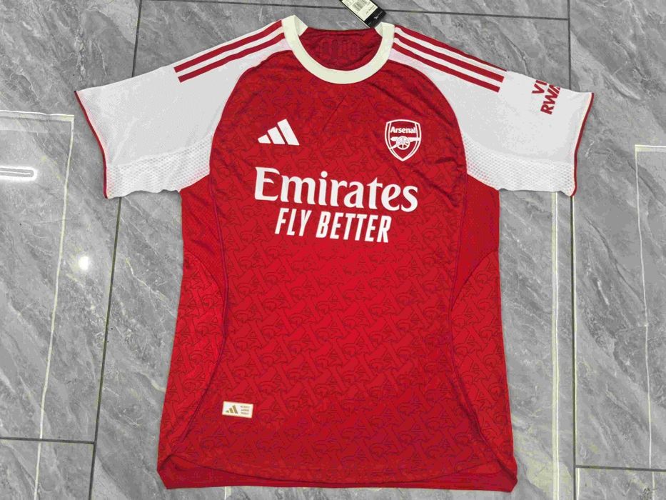 Новите футболни тениски на топ отборите  25/26