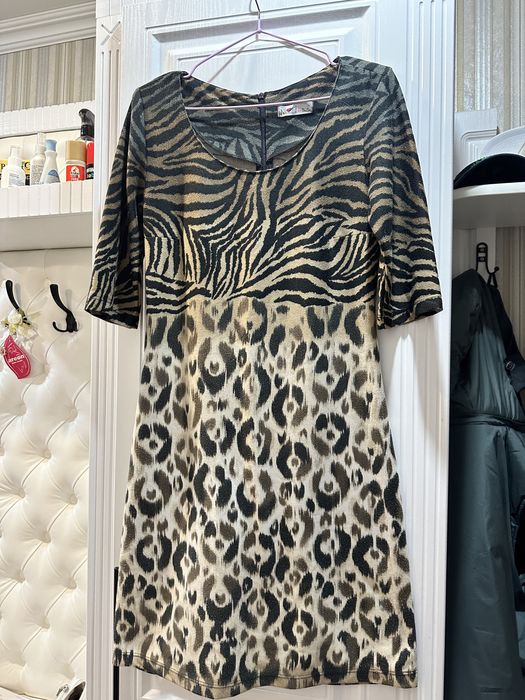 Женские платья, цены от 2000 до 8000