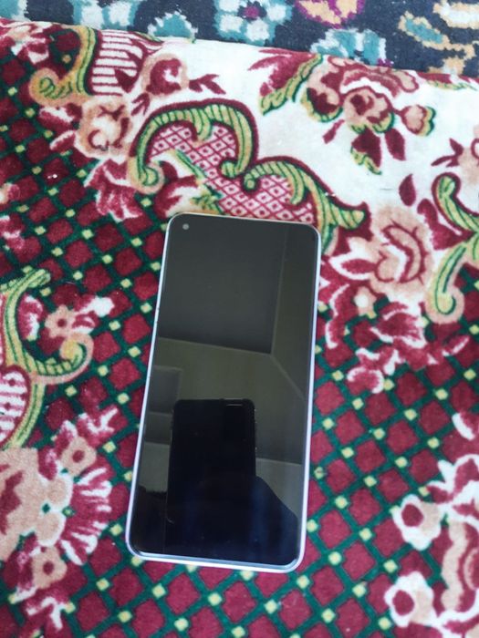 REDMI noʻt9 holati oʻrtacha 64 4karoʻpka dakement