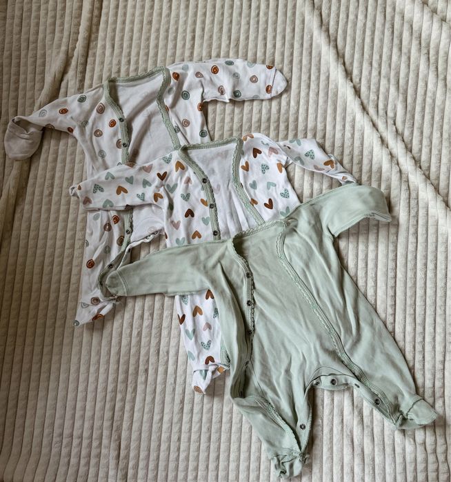 Детские вещи от 0 до 3 месяцев