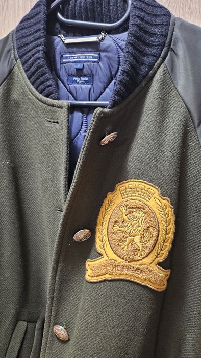 Дамско яке Tommy Hilfiger