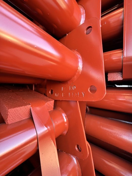 Popi metalici, stalpi telescopici, schele metalice constructii