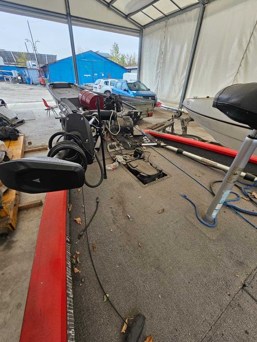 Bass Tracker xxl - utilizat