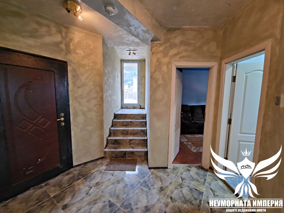 Продава се Тристаен апартамент в Асеновград - 143 кв.м за 1077 €/кв.м - Снимка #10