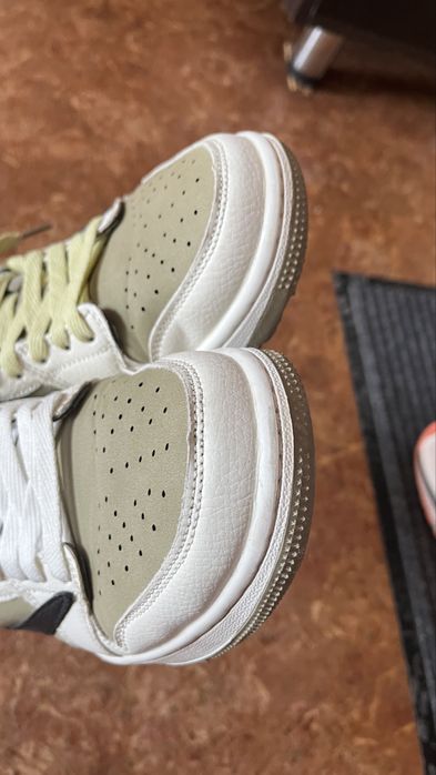 Кроссовки кеды женские