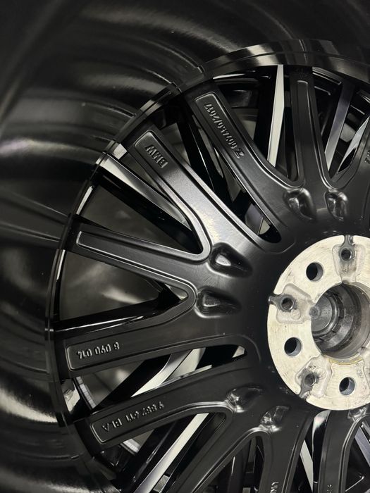Jante Bmw X5 X6 R22 G05 G06 Originale M742 Cintinental 35/2024 Vara