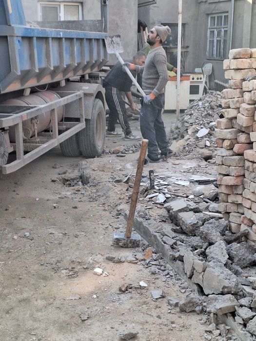 Демонтаж  квартир,Офисов, Домов +Заливка Стяжка и Штукатурка  стен!