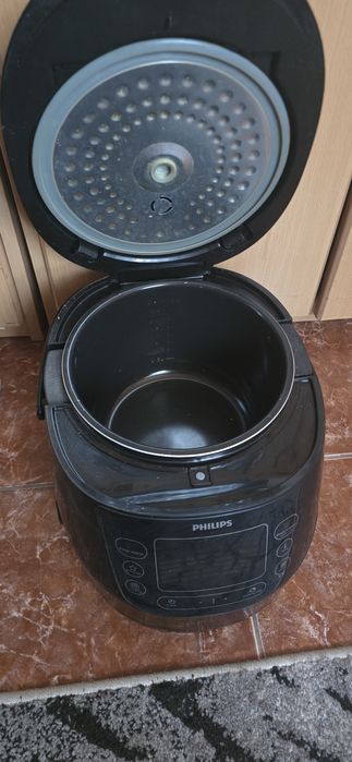 Multicooker Philips HD4749 5L 22 de programe