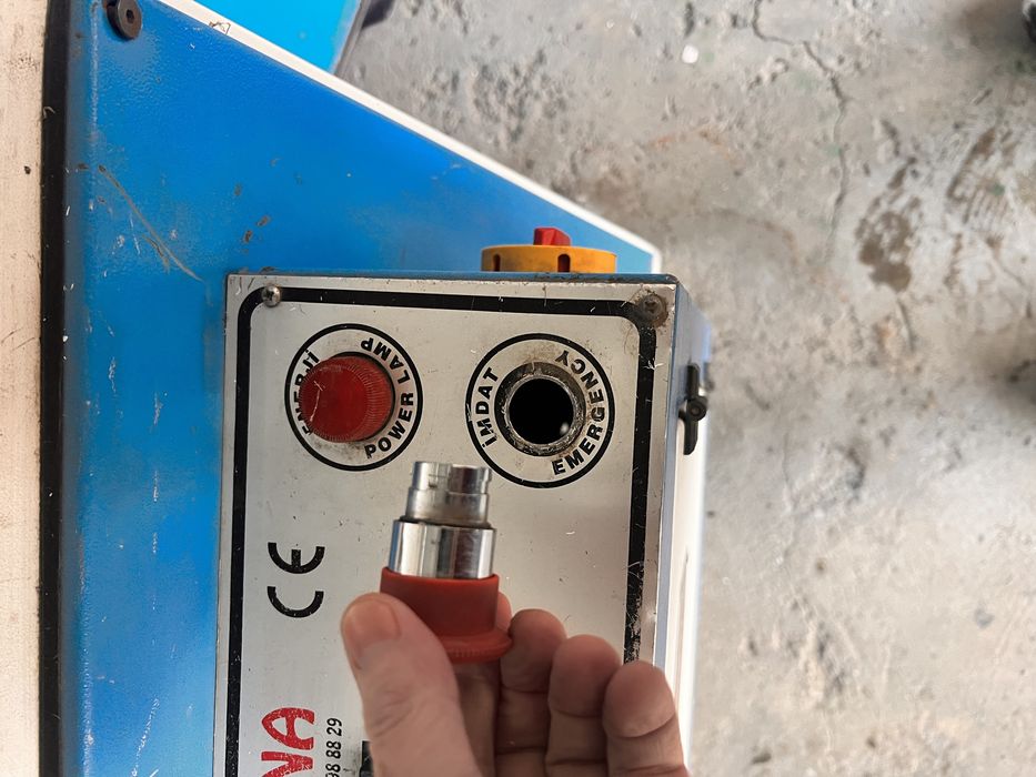 Станок для пайки ПВХ профиля.