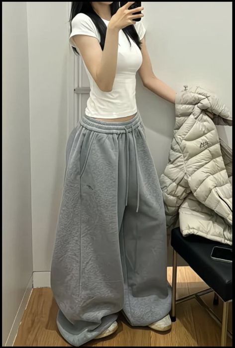 штаны сакура серые