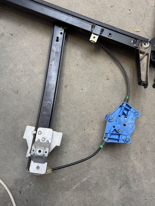 Стъклоповдигач за Ауди А3 8П 2005г.