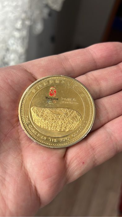 Продаю монету