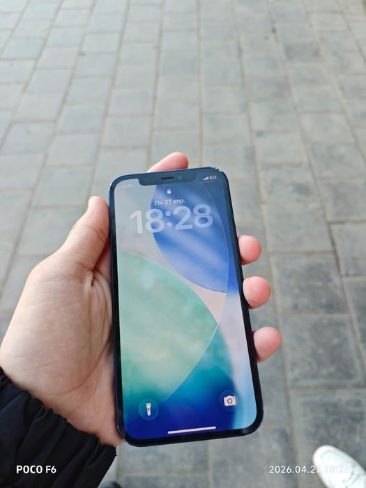 Обменяю  айфон/iphone 12