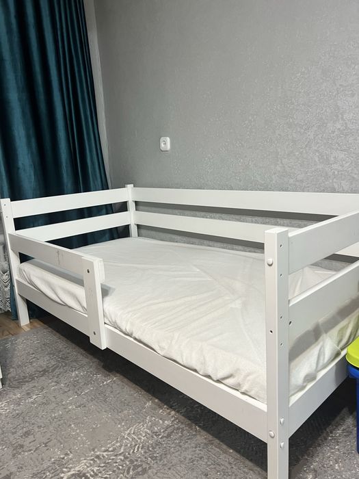 Детская кровать две кровати